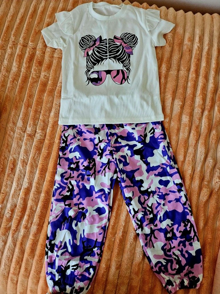 Girls' 2-piece Outfit: Camo Pants & Graphic Tee