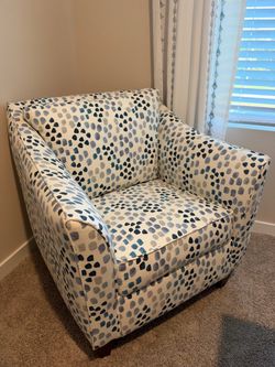 Decor arm chair - model home decor