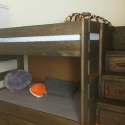 Twin Bunk Beds