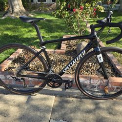 2021 Specialized Roubaix Sport-54cm-Carbon-105 2x11- Disc Brakes