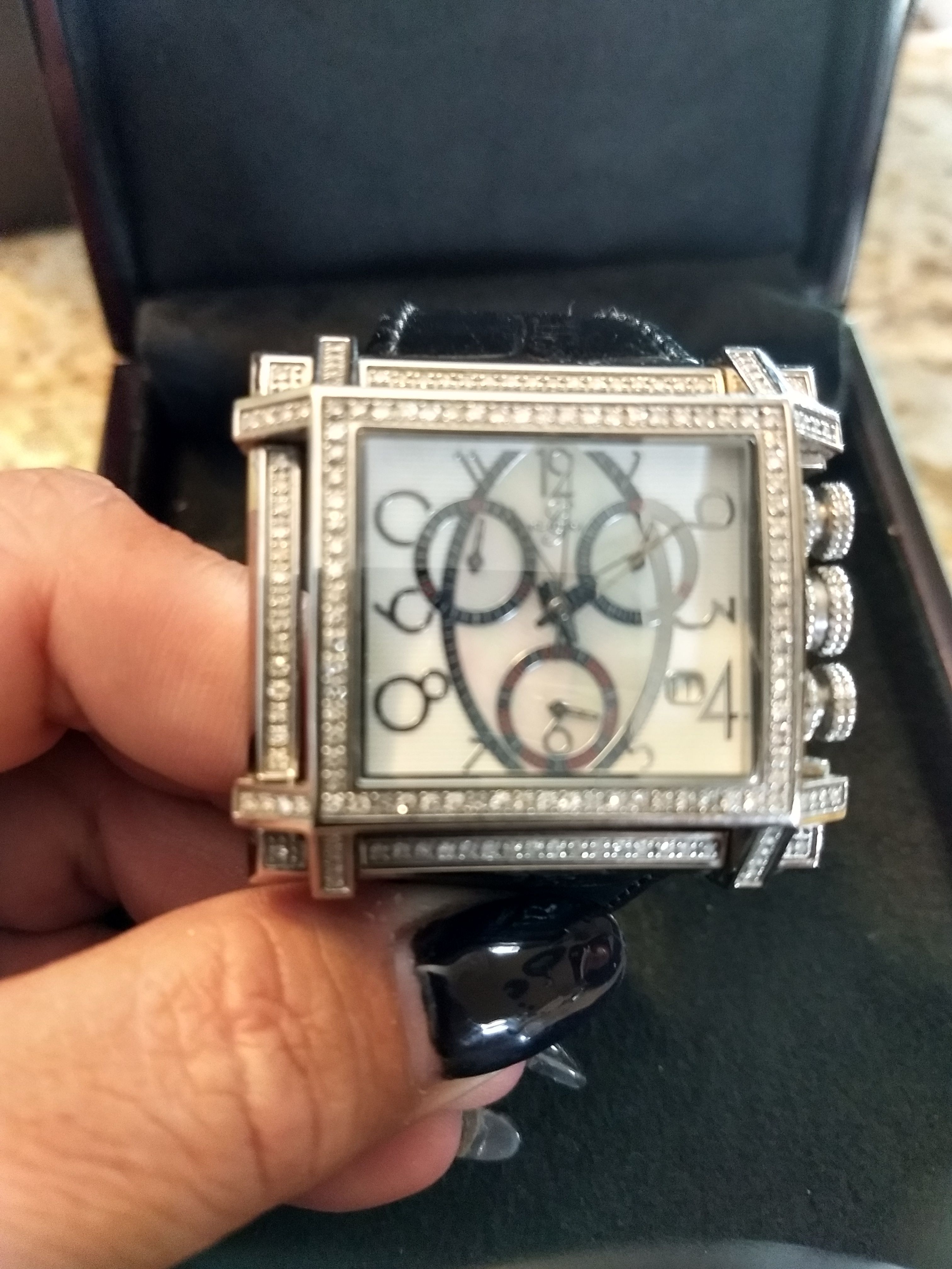 Authentic Glamora Unisex Watch with Diamonds for Sale in Las Vegas