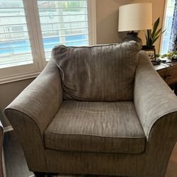 Chair Plus Ottoman