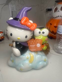 Hello Kitty and Friends Halloween Ceramic Figurine