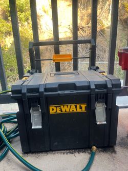 Dewalt tool box
