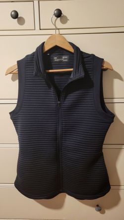 Women's Under Armour Vest  Size Medium