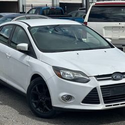 Ford Focus Sedan 