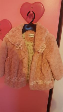 Girls pink fancy coat size 6