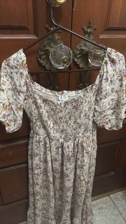 Beautiful Feminine Cotton Dress