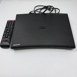 Samsung Blu-ray Player BD-J5100 w/ Remote - Tested & Working