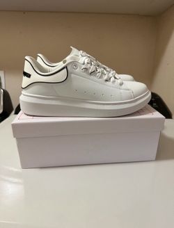 Alexander Mcqueens