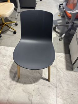 Steelcase Coalesse Enea Altzo Guest Seating (New In Box) – From $300 📦 Florida