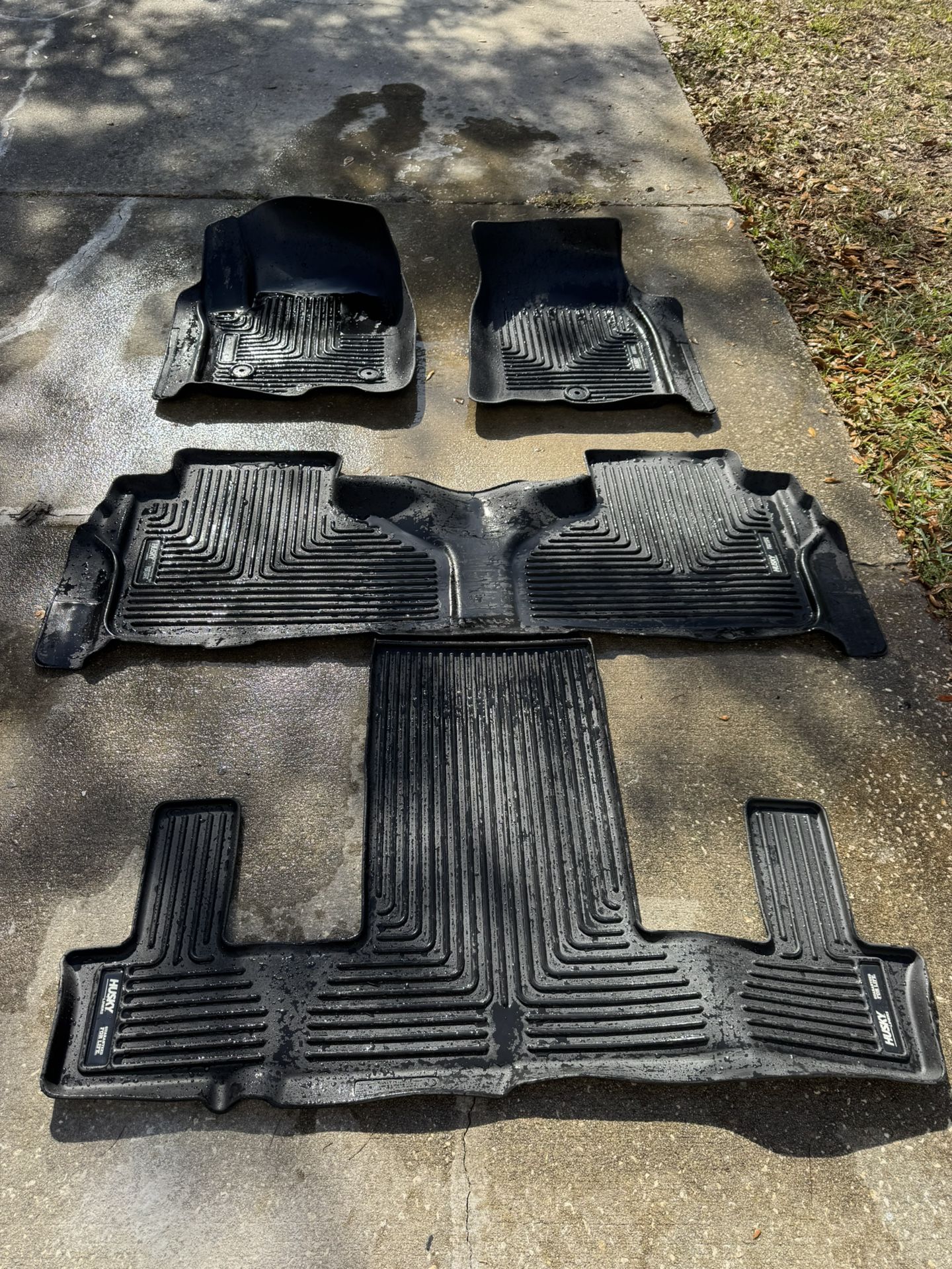 2021 Chevy Tahoe Husky Floor Liners