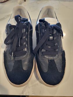 Michael Kors Tenni Shoes.