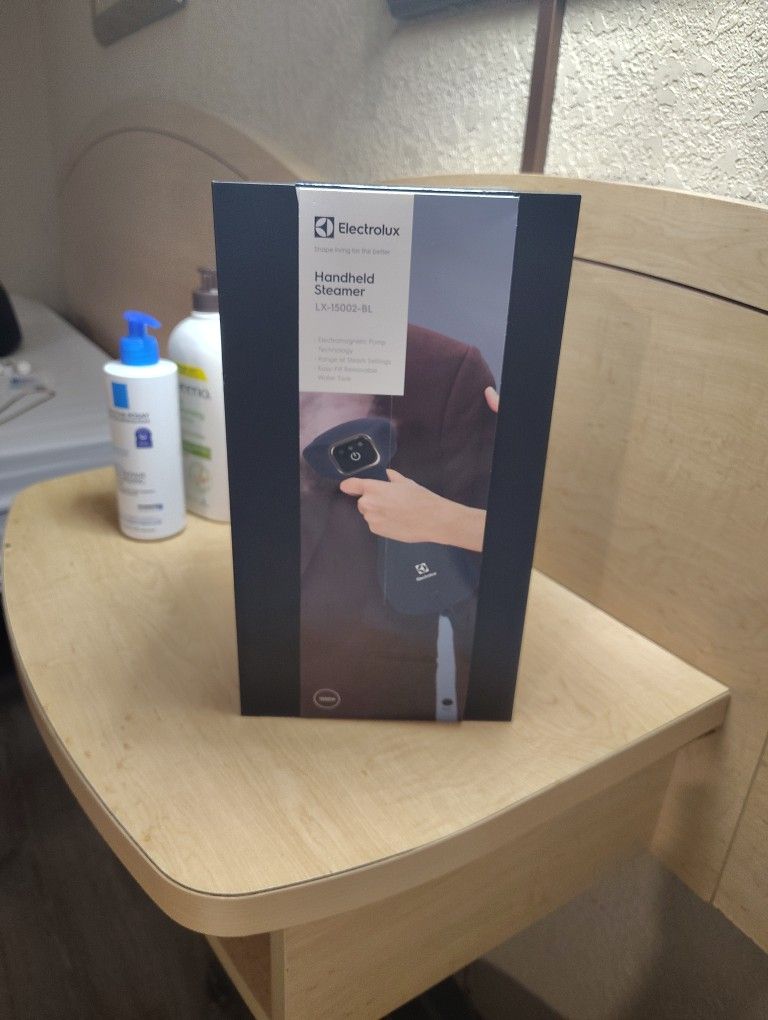 Electrolux Hand Steamer