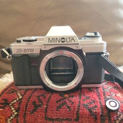 Attention photographers!- Minolta X-370 35mm SLR Film~