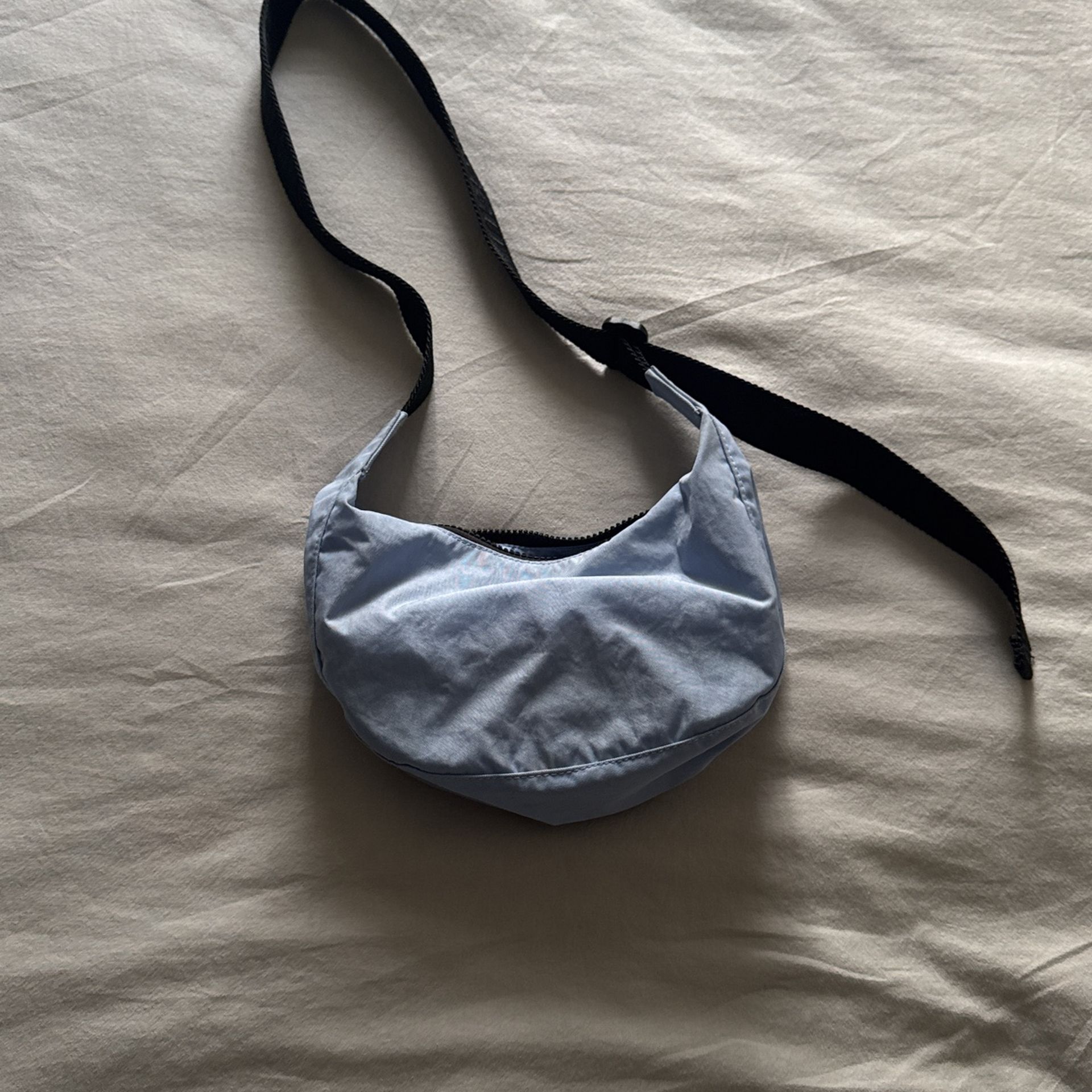 Like new Baggu small bag