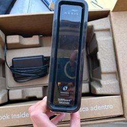 Arris Internet Router with Cords