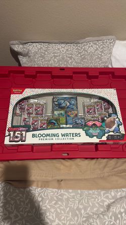 Pokémon Scarlet & Violet 151 Blooming Waters Premium Collection
