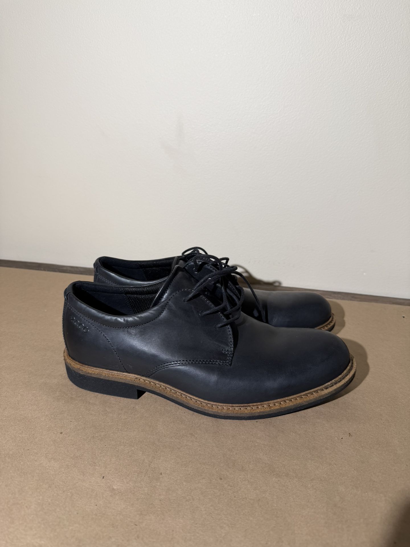 ECCO Men’s Black Leather Lace-Up Dress Shoes Size EU 42 / US 9 – Good Condition