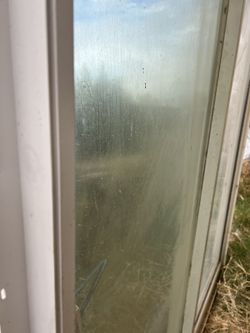 Slider Patio Door Vinyl New Construcción $150.00 —70 X 79 1/2
