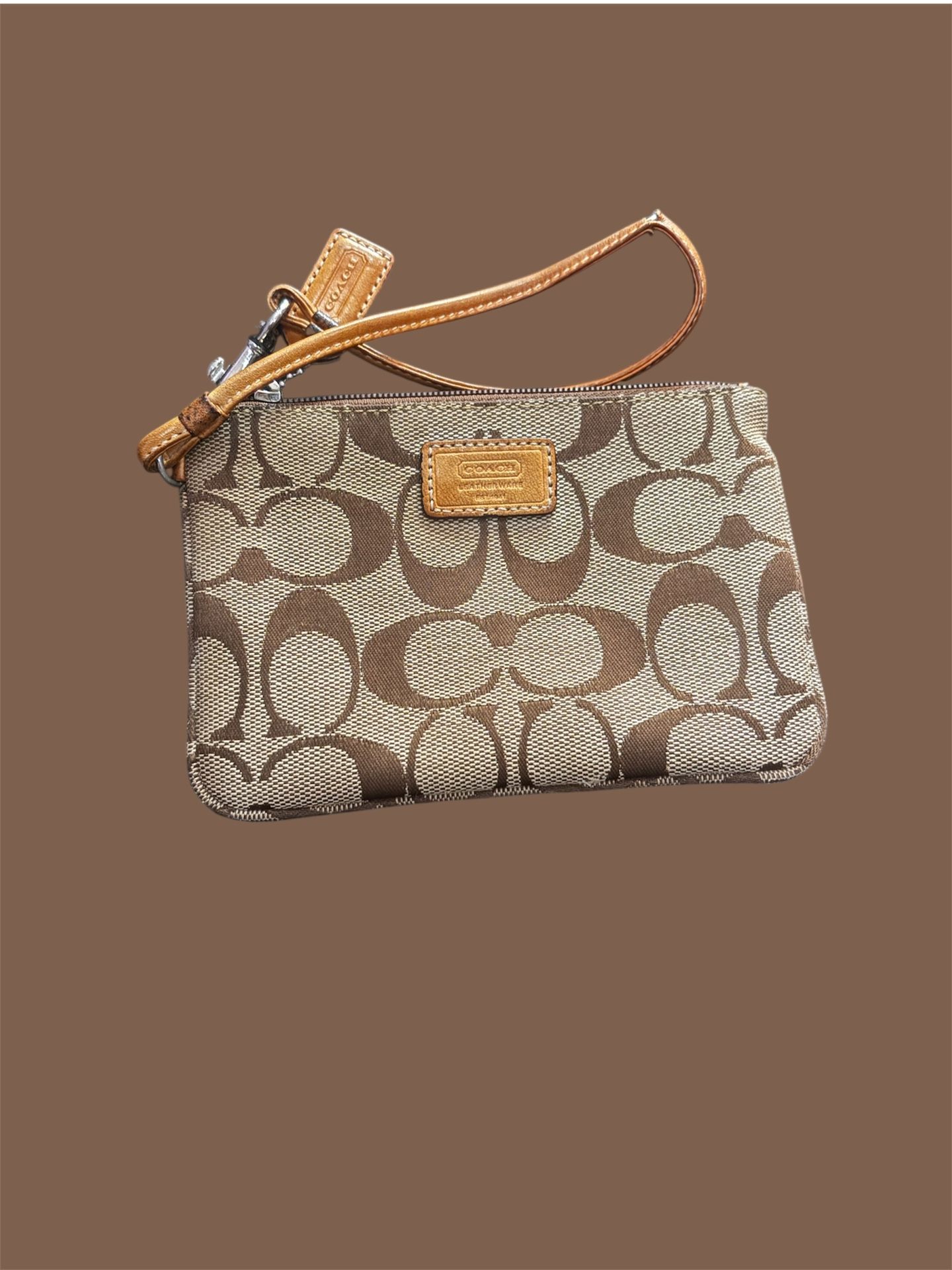 Wristlet