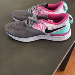 Women’s Nike Shoes 