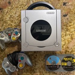 Nintendo GameCube Bundle