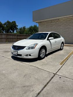 2011 Nissan Altima