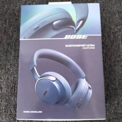 Bose Quiet comfort Ultra - New (Blue Color)