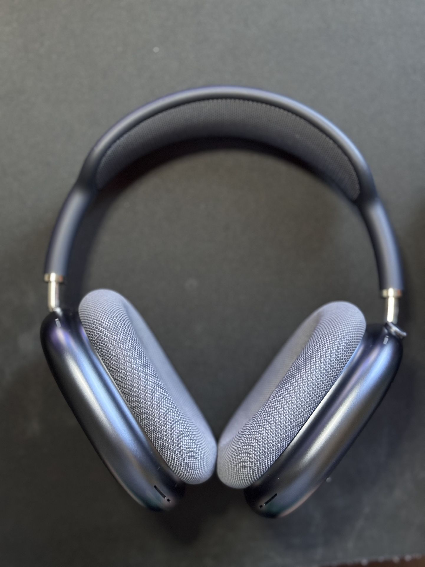 AirPods Max Midnight USB-C