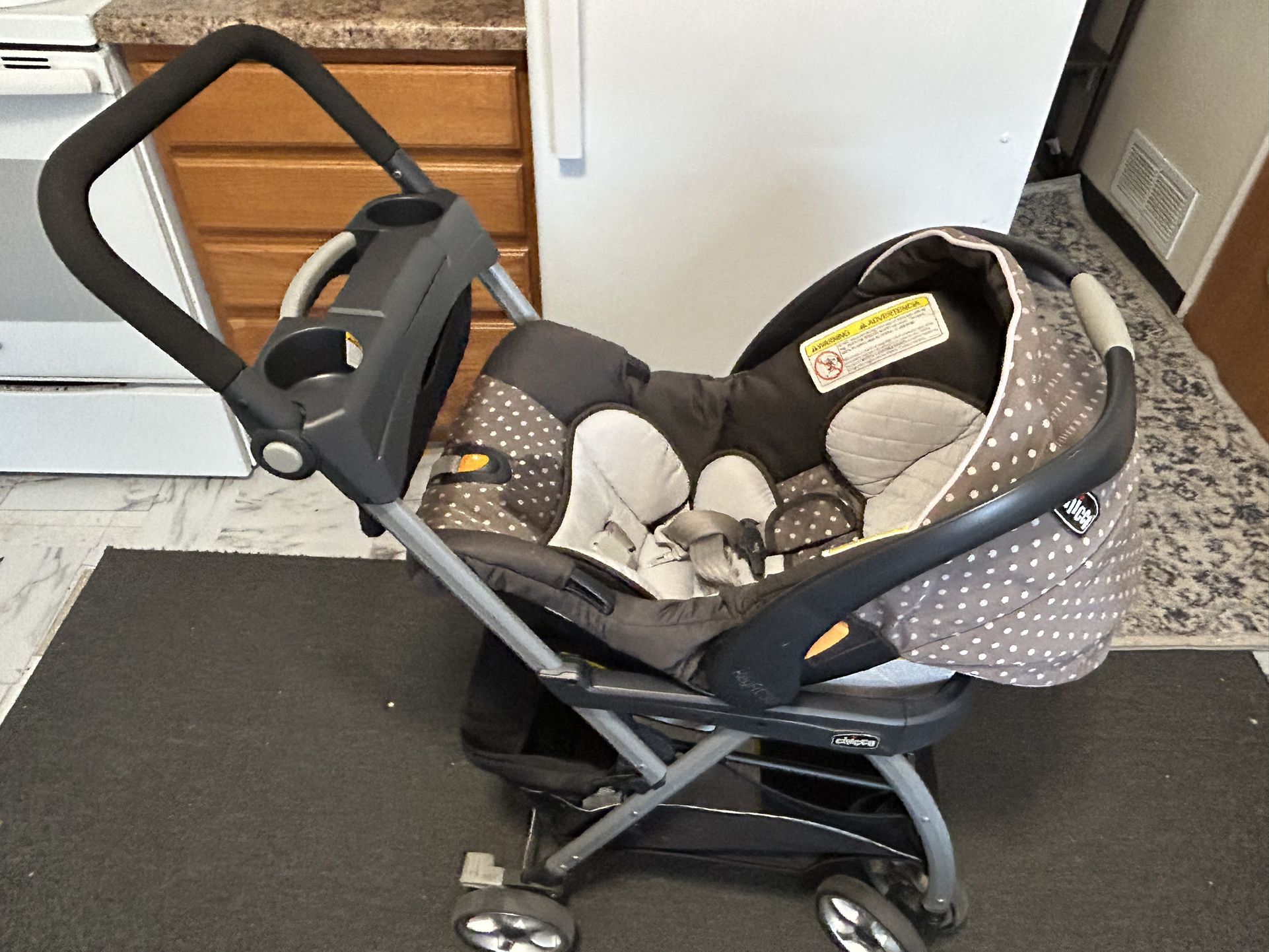 Infant Chico Keyfit 30 Carseat And Caddy