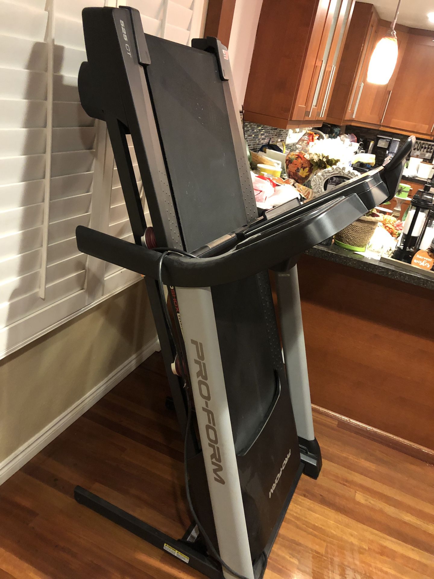 Pro form 525 ct foldable treadmill