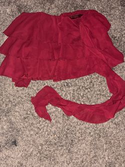Short medium ruffle burgundy skirt
