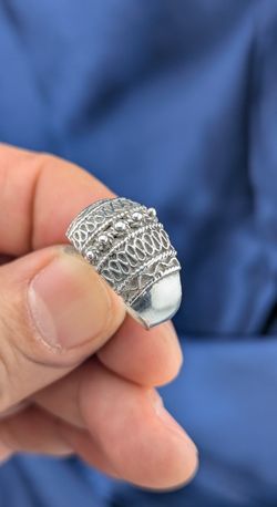 925 Sterling Silver Ring SIZE 9