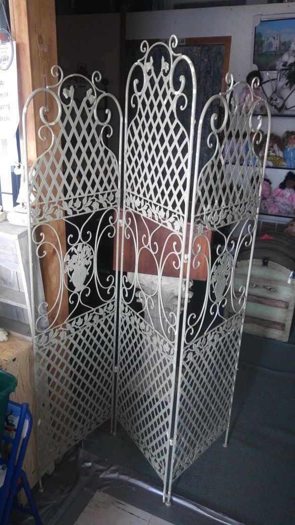 Decorative 3 Panel Metal Room Divider For In Lancaster Tx Decorative 3 Panel Metal Room Divider For In Lancaster Tx Offerup