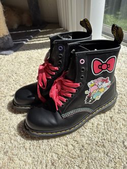 DR. MARTENS X HELLO KITTY AND FRIENDS