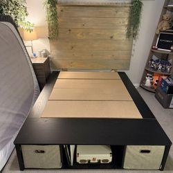 Full Size Storage Bed 