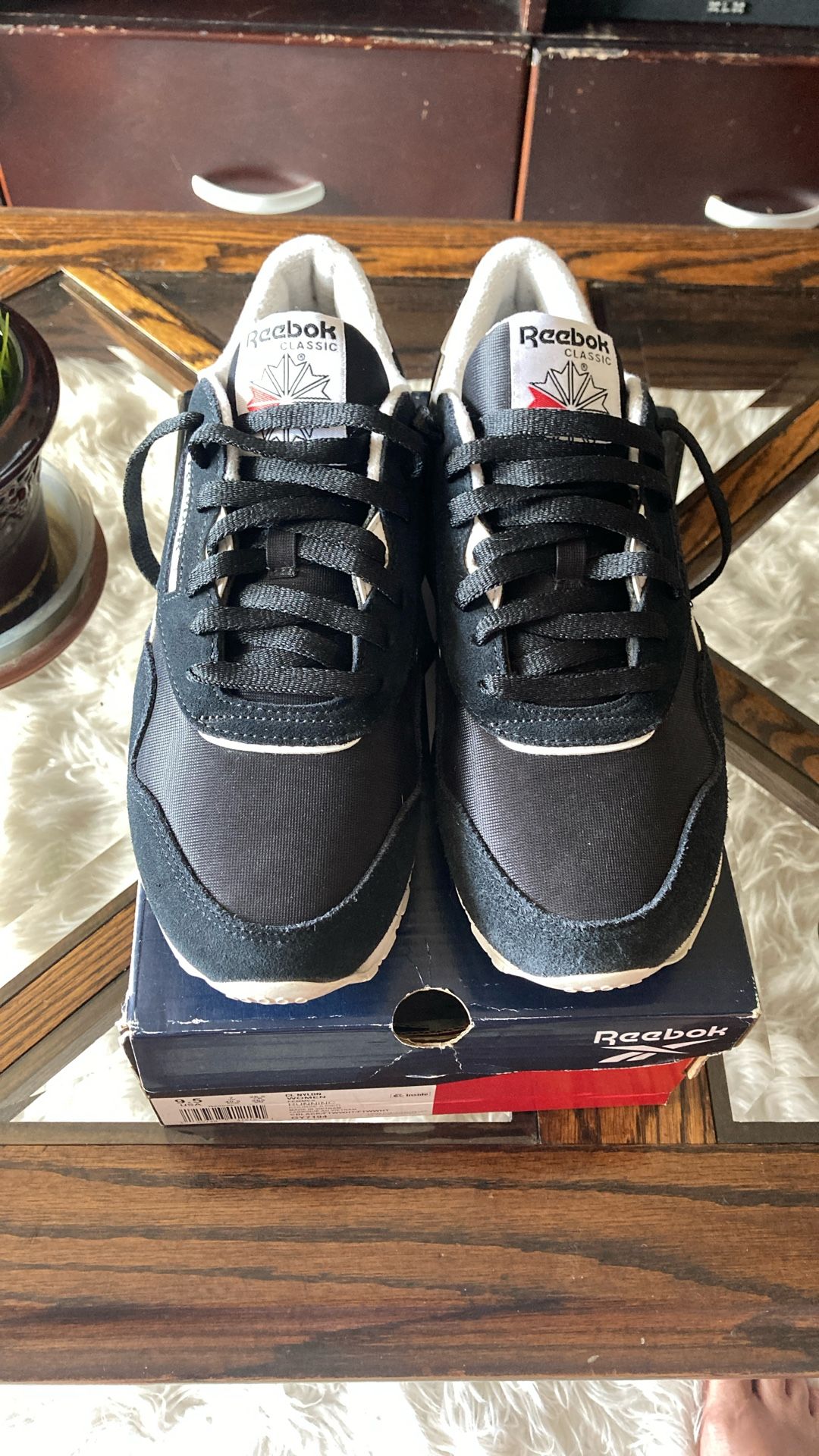 Classic Reebok black running shoe