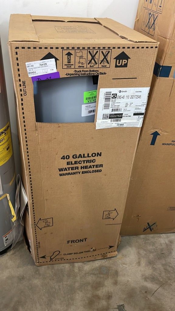 AO SMITH ENS-40 40-Gallon Water Heater