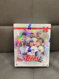 NEW RELEASE - Topps holiday mega box MLB 2026