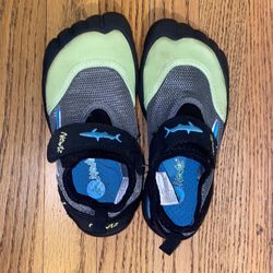 Kids Water Shoes Sz 12