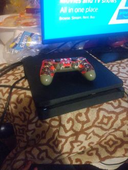 Ps4 With The Crad