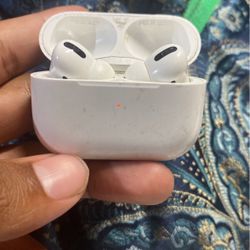 Air Pod Pros 