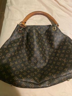 Authentic Louis Vuttion