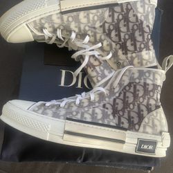 Christian Dior Size 44