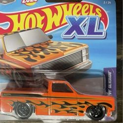 Hotwheels XL Silverado 
