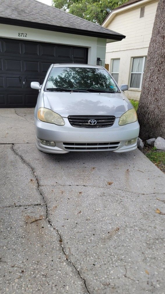 2003 Toyota Corolla