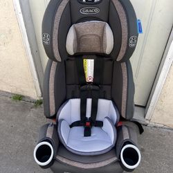 GRACO 4 EVER DLX CONVERTIBLE 