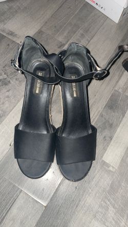 Wedge sandals