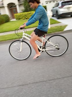 Schwinn road bicycle like new